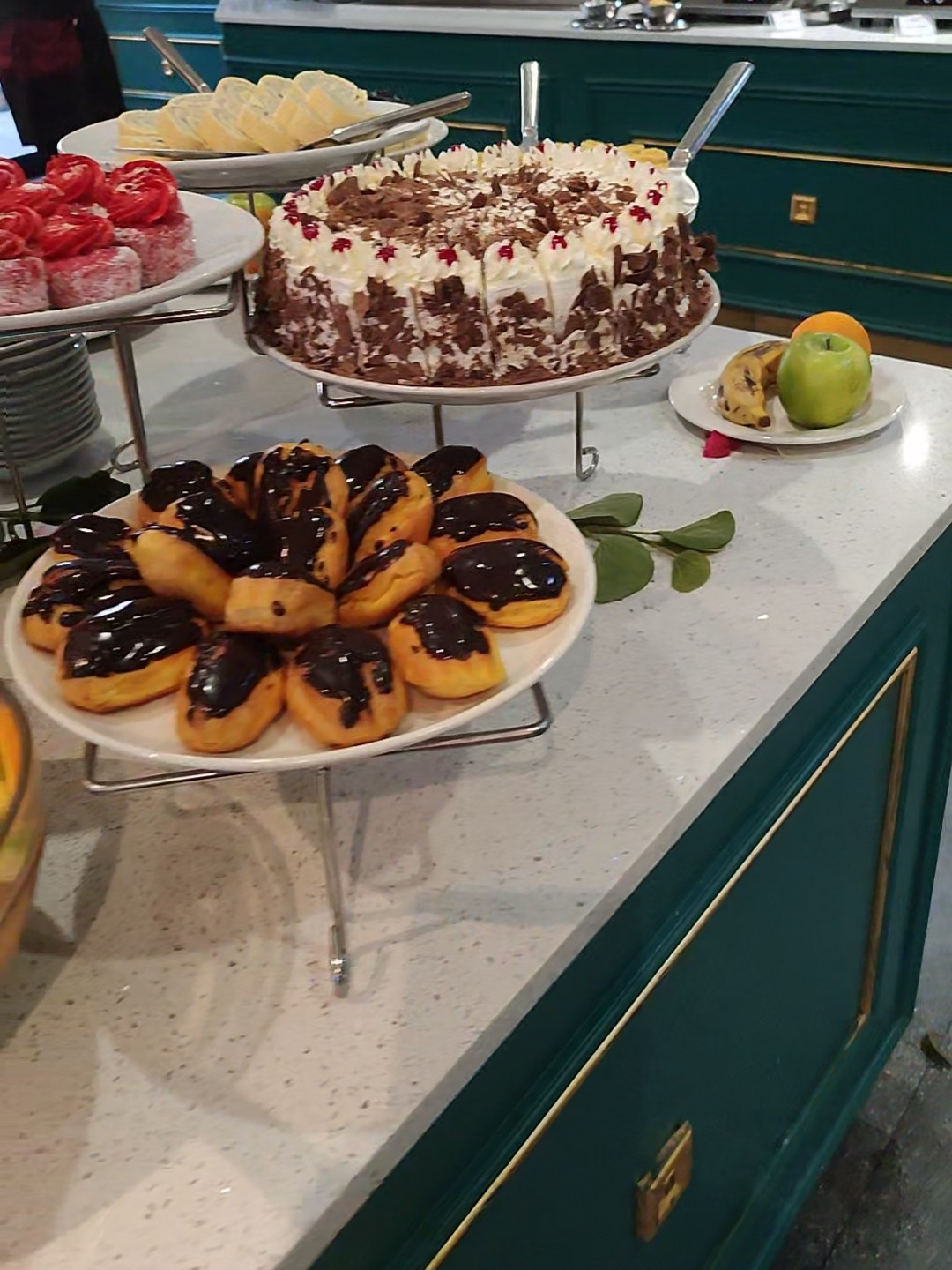 dessert buffet at happy valley hotel