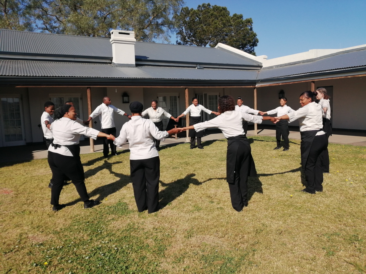 team building training by sam hospitality